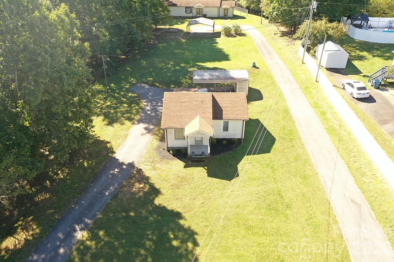 4173 S Fork Ave, Hickory, NC 28602