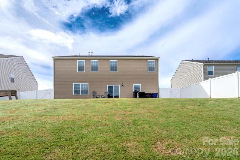 121 Giant Oak Ave, Statesville, NC 28677