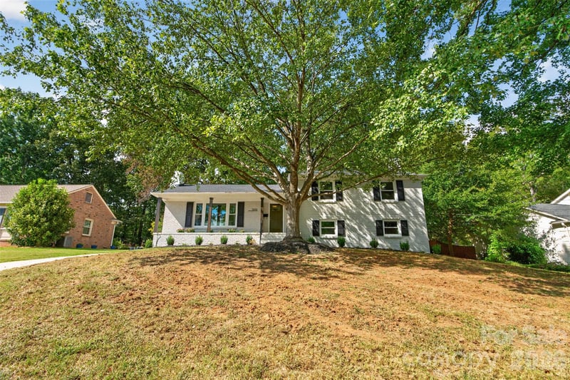 3918 Rhodes Ave, Charlotte, NC 28210