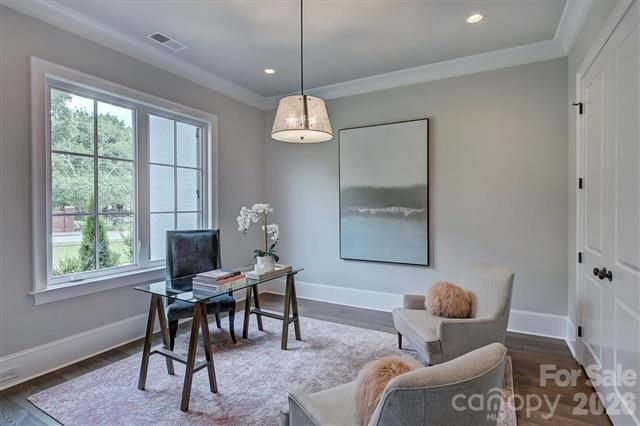 6510 Sharon Hills Rd, Charlotte, NC 28210
