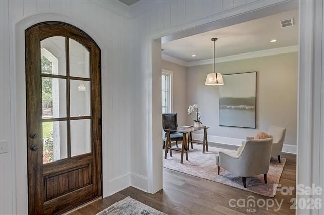 6510 Sharon Hills Rd, Charlotte, NC 28210