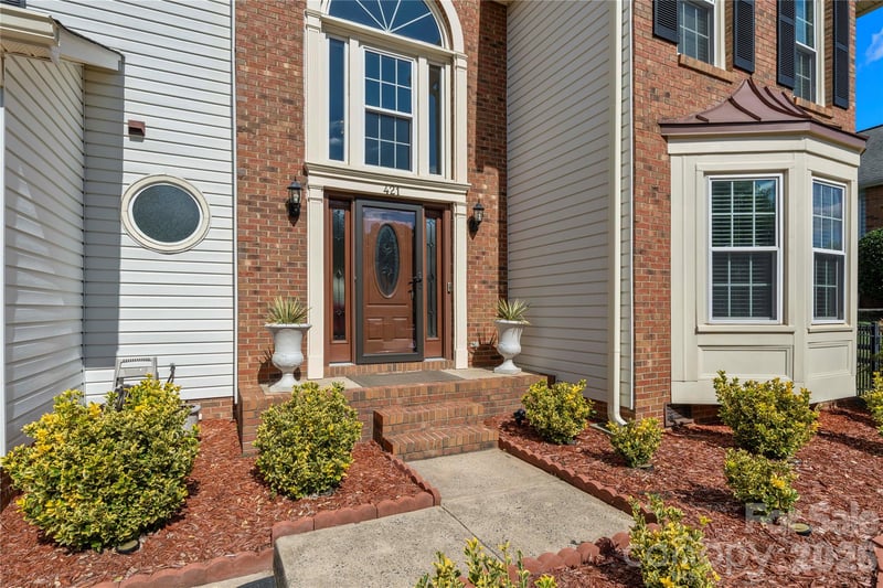 421 Halliwell St, Charlotte, NC 28262