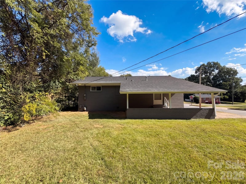 264 Crowell Dr SW, Concord, NC 28025