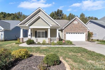 1240 Saint Johns Ave, Matthews, NC 28104