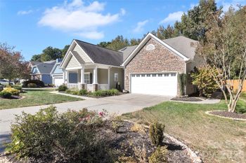 1240 Saint Johns Ave, Matthews, NC 28104