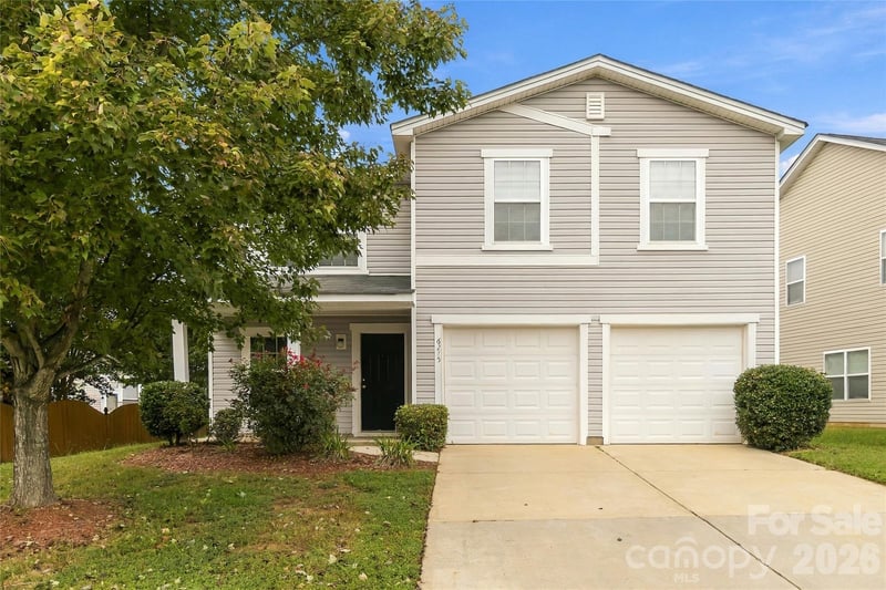 6215 Woodland Commons Dr, Charlotte, NC 28269