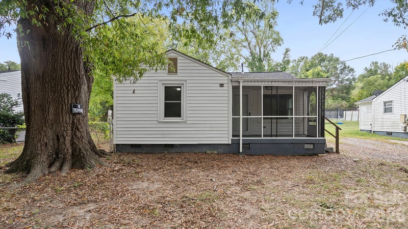 1409 Essex St, Gastonia, NC 28052