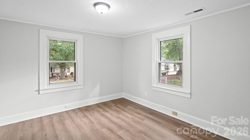 1409 Essex St, Gastonia, NC 28052