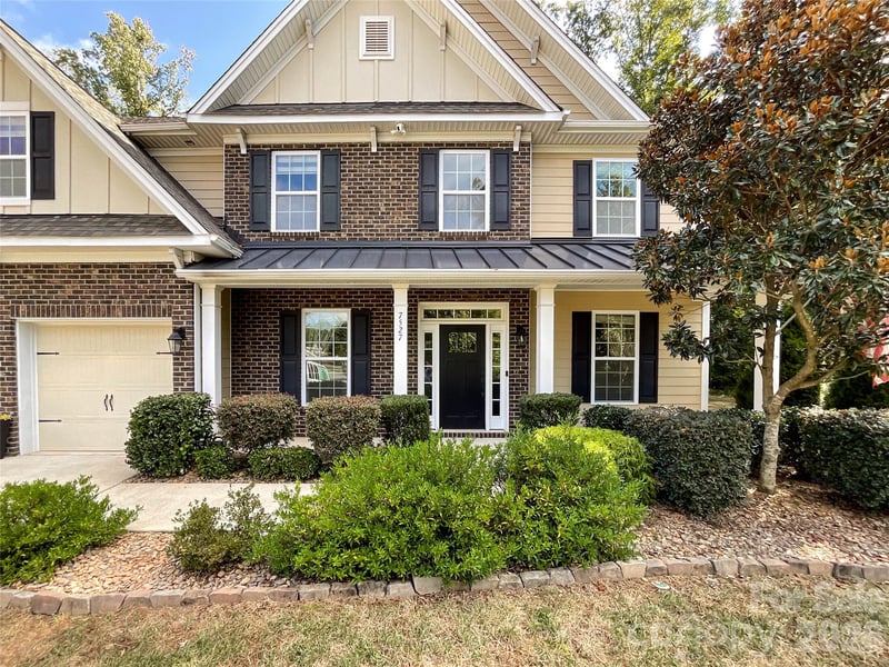 7527 Snowbird Ct, Mint Hill, NC 28227