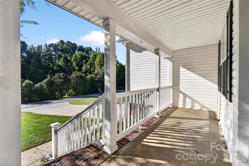108 Duval Ct, Mooresville, NC 28117