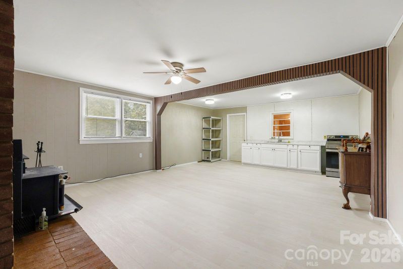 144 Ginger Ln, Mooresville, NC 28115