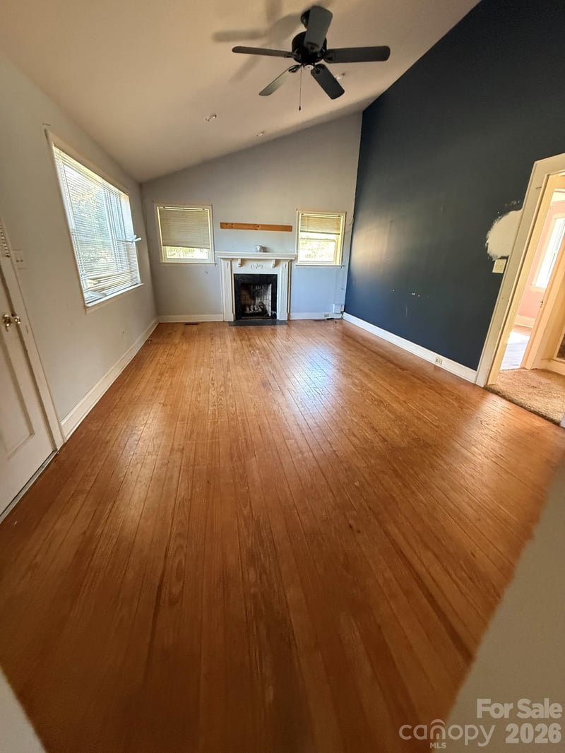 160 Stonewall Cir, Concord, NC 28027