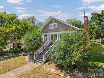 33 Madeline Ave, Asheville, NC 28806