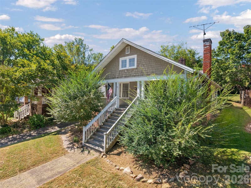33 Madeline Ave, Asheville, NC 28806