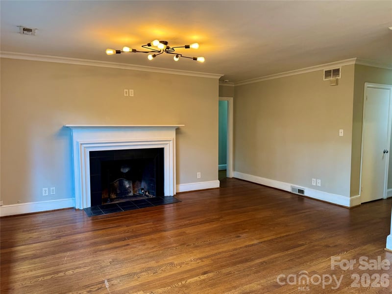 2108 Hassell Pl, Charlotte, NC 28209
