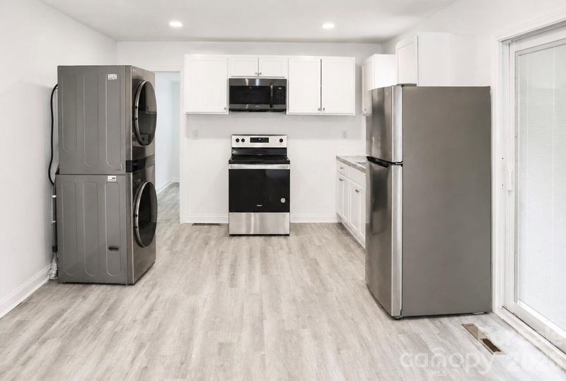 2108 Brantley Rd, Kannapolis, NC 28083