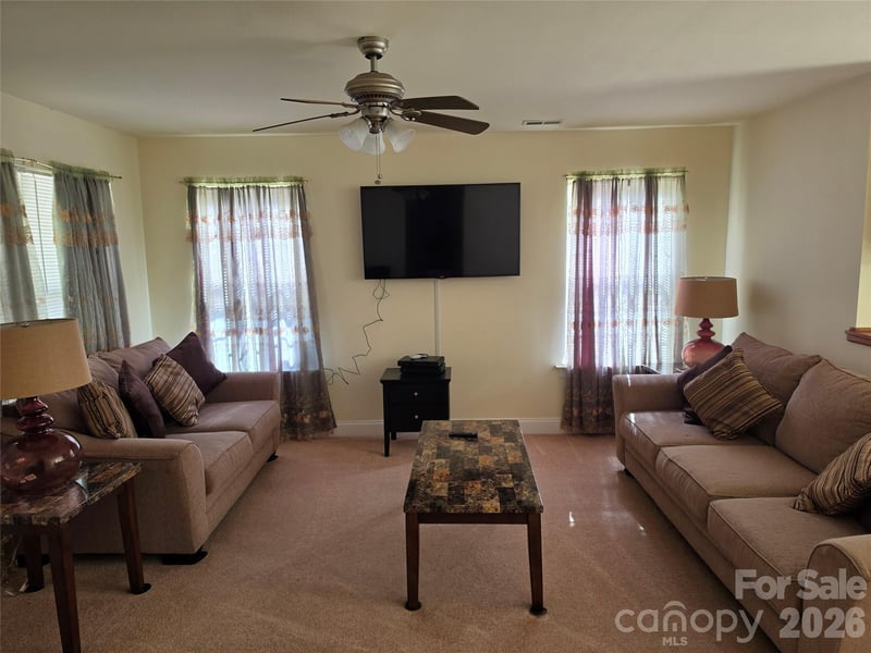 218 Center St, Chester, SC 29706