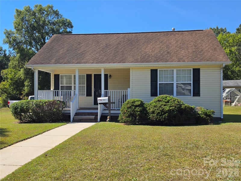218 Center St, Chester, SC 29706