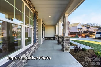 9022 Chasewood Place Dr, Charlotte, NC 28227