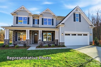 9022 Chasewood Place Dr, Charlotte, NC 28227