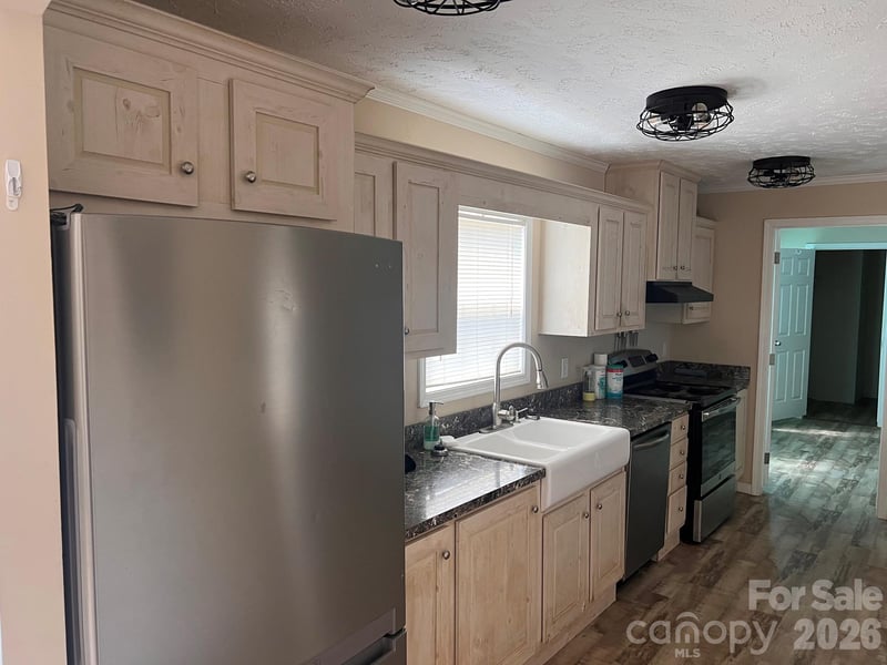 230 Squirrel Rn, Salisbury, NC 28146