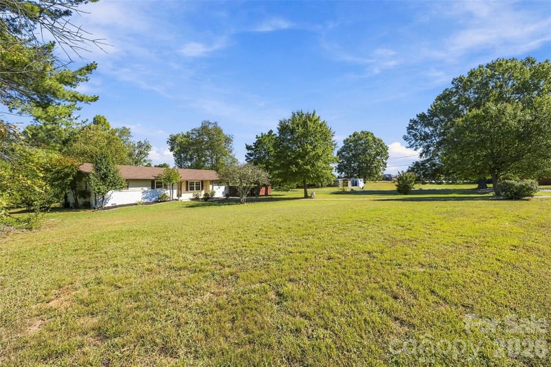 125 Longfield Dr, Mooresville, NC 28115