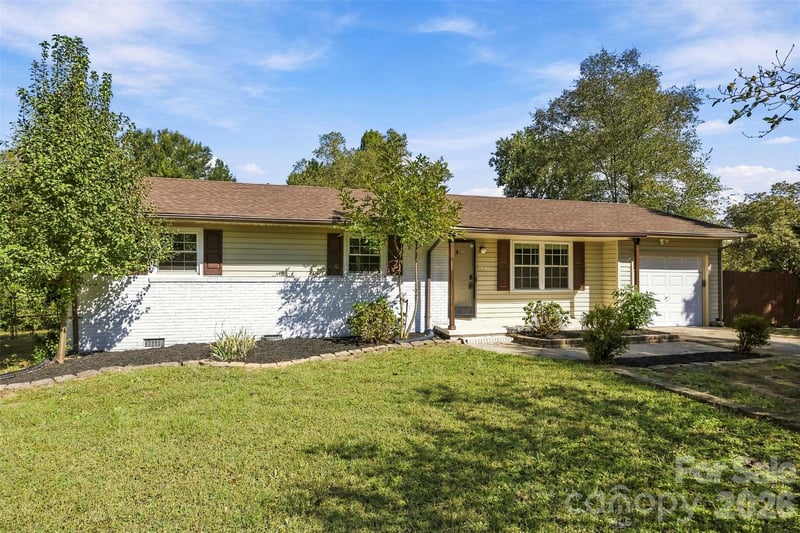 125 Longfield Dr, Mooresville, NC 28115