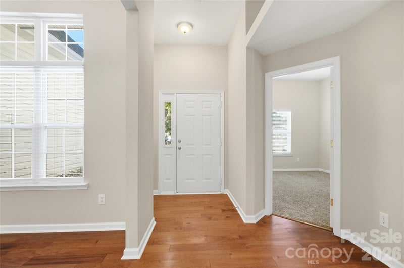 9326 Royal Highlands Ct, Charlotte, NC 28277