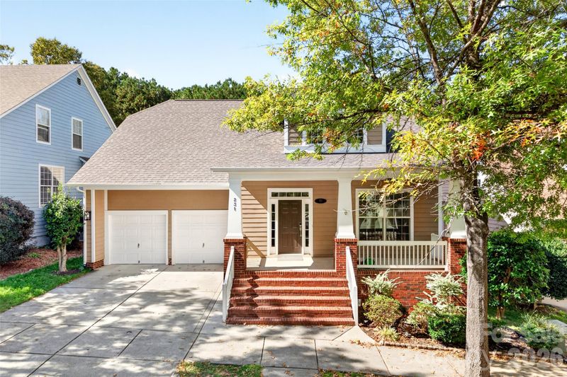 231 Fairview Ln, Davidson, NC 28036