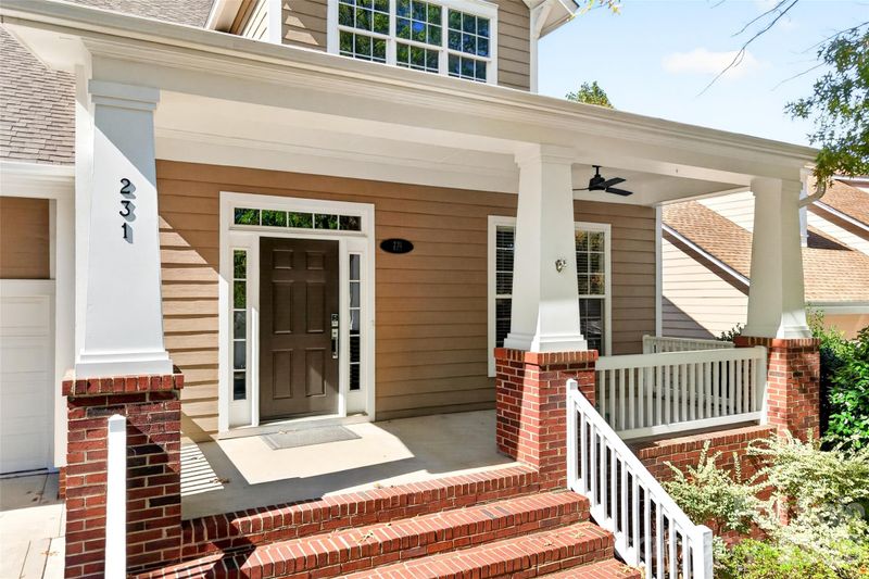 231 Fairview Ln, Davidson, NC 28036