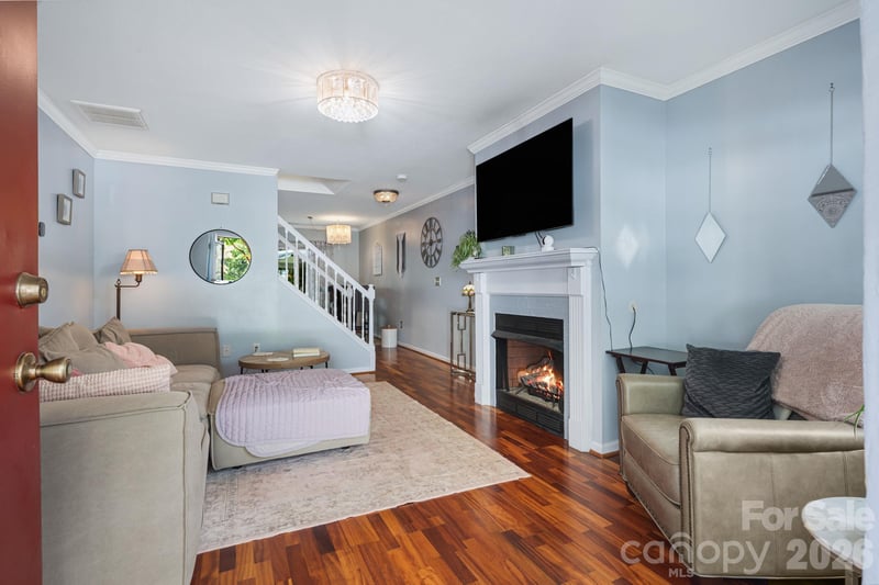137 Wiltshire Cir, Fletcher, NC 28732