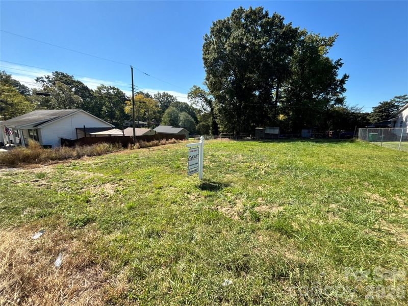 3417 Grant St, Charlotte, NC 28208