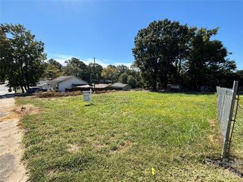 3417 Grant St, Charlotte, NC 28208