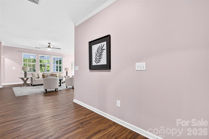 201 Picasso Ln, Mount Holly, NC 28120