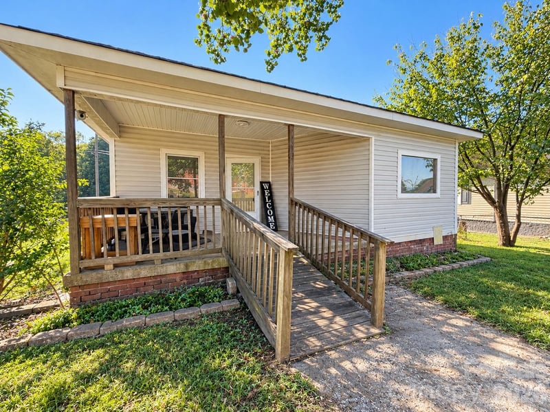 1727 Spencer Mountain Rd, Gastonia, NC 28054