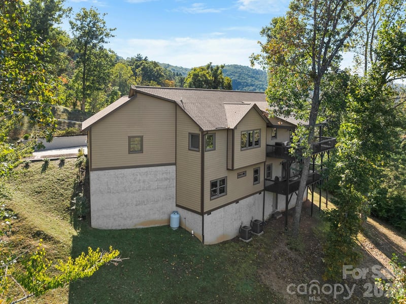 14 Herron View Ln, Weaverville, NC 28787