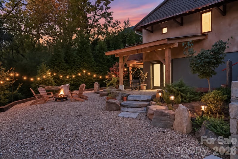 206 West Ln, Brevard, NC 28712