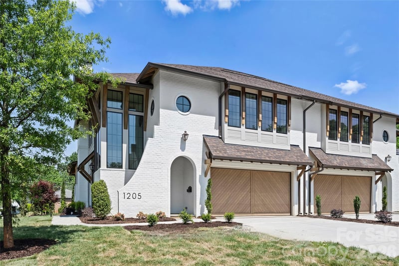 1205 Jersey Ln, Charlotte, NC 28209