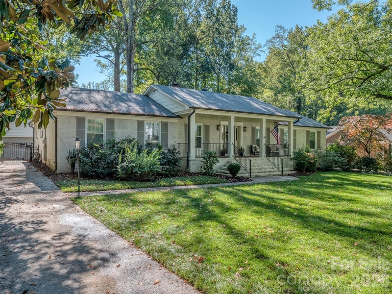 6129 Page Ct, Charlotte, NC 28270