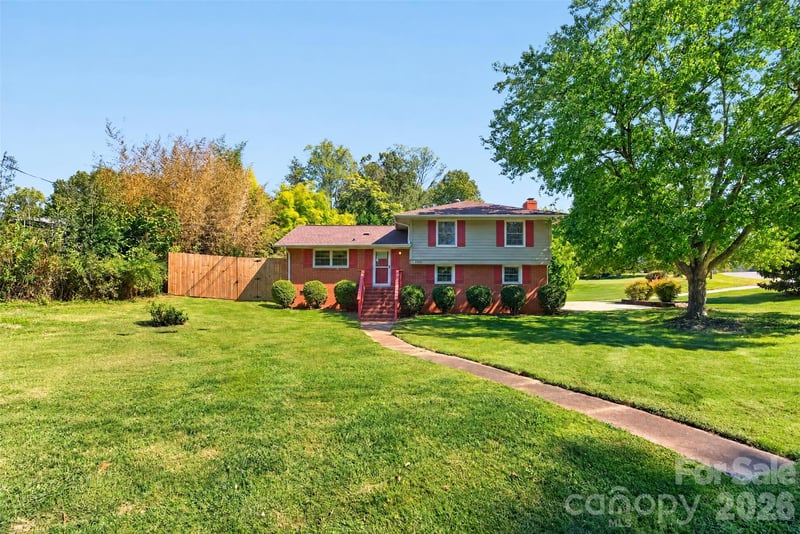 3325 Saint Evans Rd, Charlotte, NC 28214