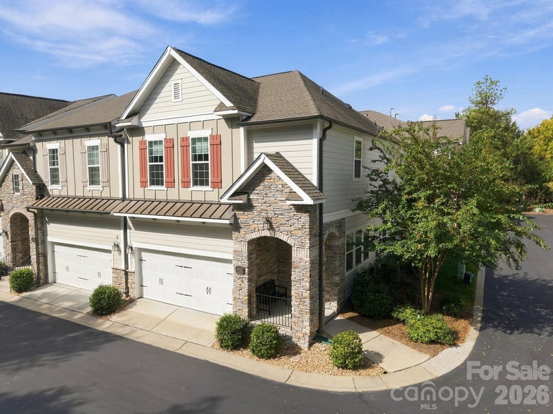 9002 Boling Green Dr, Charlotte, NC 28277
