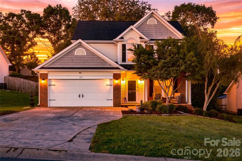 119 Shining Armor Ct, Mooresville, NC 28117