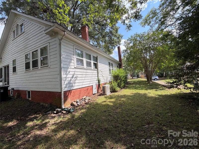 44 Academy Ave NW, Concord, NC 28025
