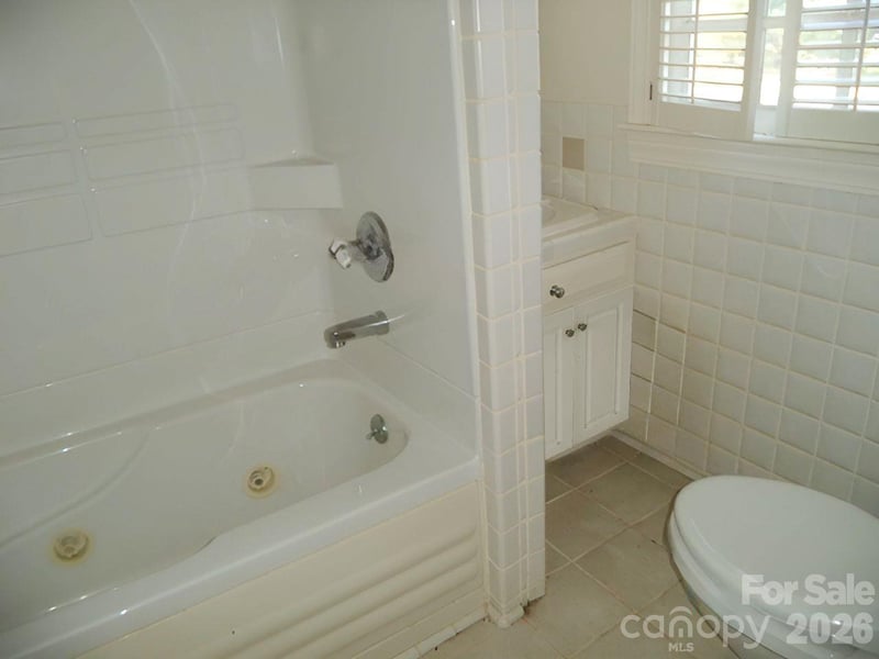 149 Mount Vernon Church Rd, Olin, NC 28660