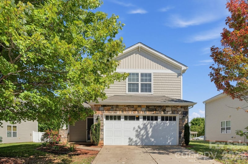 10019 Bristley Rd, Charlotte, NC 28227