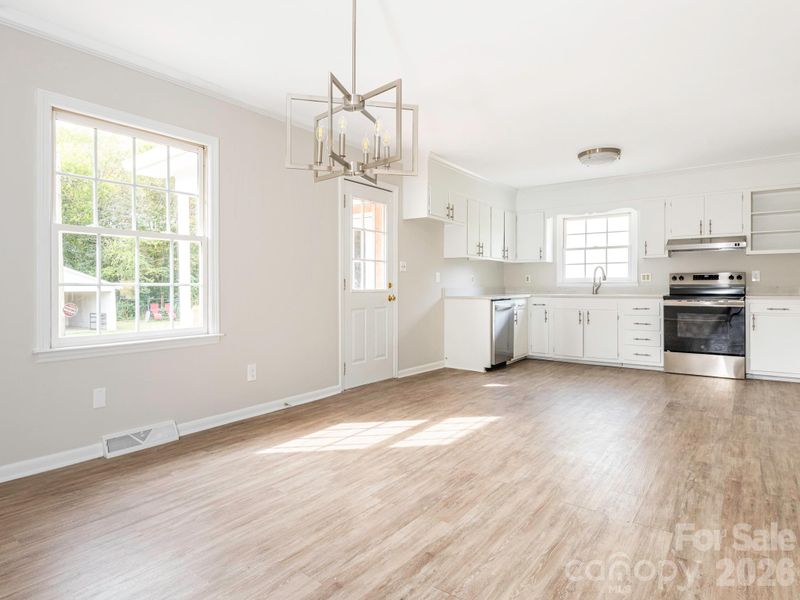 4305 Weddington Rd, Concord, NC 28027