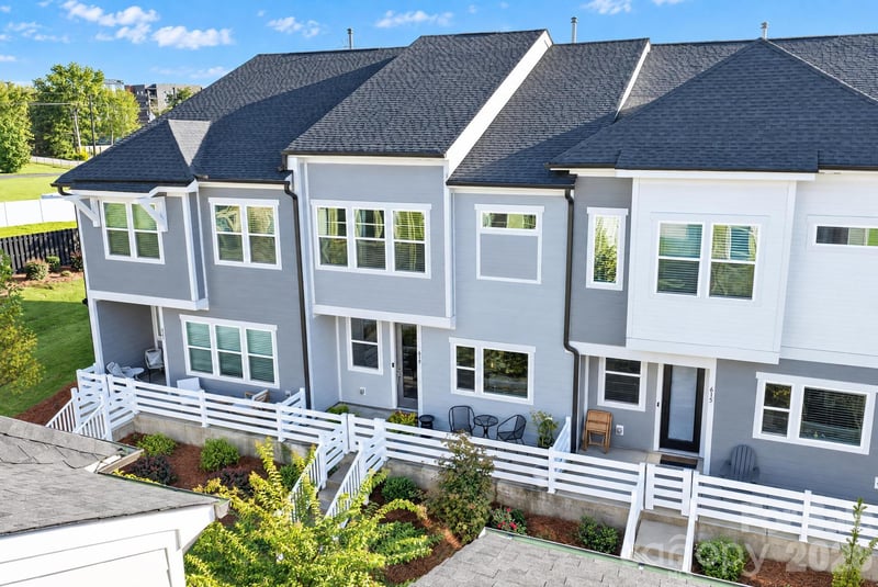 619 Myrick Al, Charlotte, NC 28217