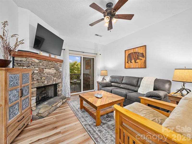 2521 Wolf Laurel Rd #101, Mars Hill, NC 28754