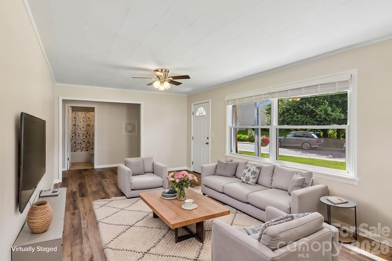 363 Killian St, Waynesville, NC 28786