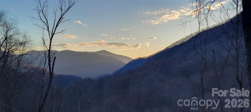 340 Wayah Zooshuga Rd, Maggie Valley, NC 28751